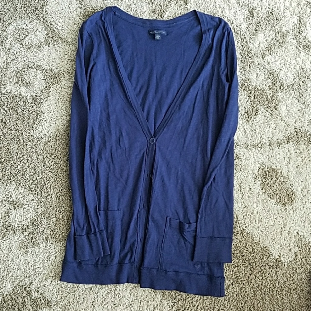American Eagle Cardigan size Medium
